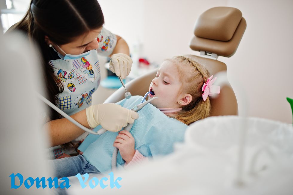 Crucial Advice for Parents: Promoting the Dental Health of Children