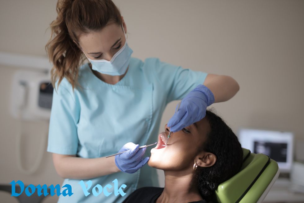8 Travel Tips for Dental Health