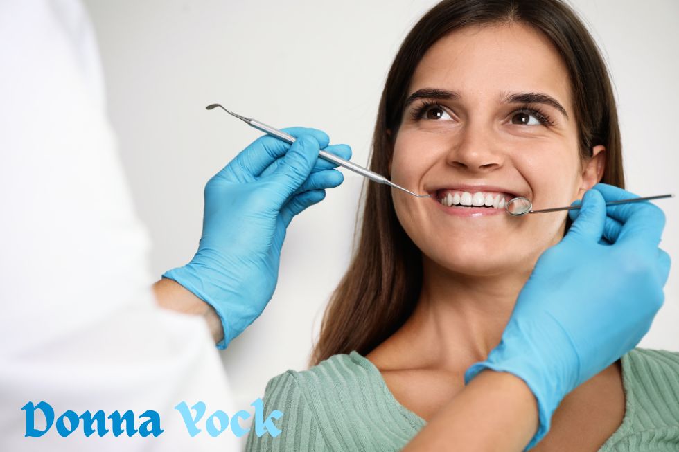 Bringing Light to Smiles: Examining the Revolutionary Field of Cosmetic Dentistry Donna Yock, Dentist