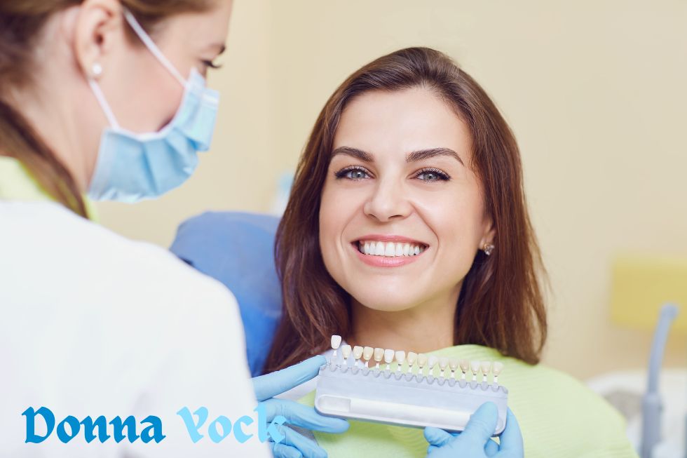 A Few Easy Ways to Whiten Your Teeth at Home Naturally